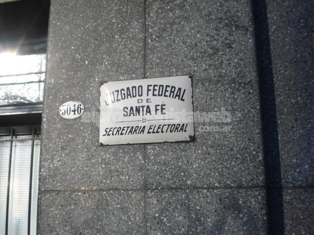 Precandidatos a Diputados Nacionales en Santa Fe por 17 espacios políticos