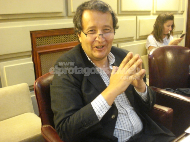 Carlos Del Frade busca que “se garantice el trabajo de la totalidad de los fiscales”