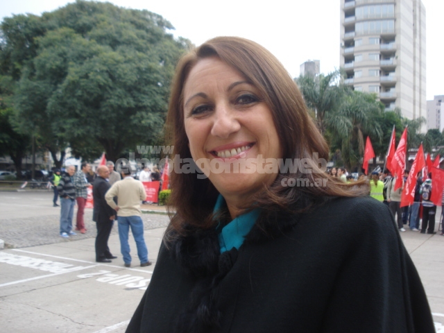Mónica Fein busca que se garantice la equidad de los municipios y comunas