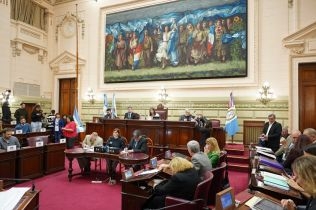 actividad-parlamentaria-el-jueves-31-de-octubre-en-la-legislatura-santafesina-ya-que-sesionaran-las-dos-camaras-