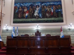 La reforma constitucional, a partir del 14 de julio, pretende modificar 42 artículos de la Carta Magna provincial
