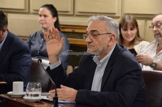 calvo-insiste-en-el-senado-con-la-creacion-de-fuentes-de-financiamiento-para-el-desarrollo-economico-productivo