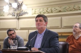pirola-persiste-en-el-intento-de-avanzar-en-la-regulacion-de-la-actividad-profesional-de-agentes-de-propaganda-medica