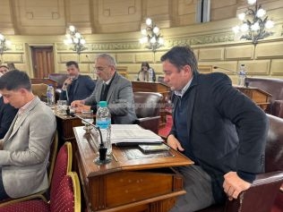 el-senador-motta-trabaja-en-dos-comisiones-claves-para-la-nueva-constitucion-de-santa-fe