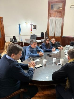 Cuarto intermedio en la paritaria municipal