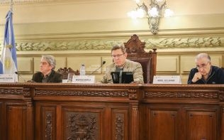 reunion-de-comision-de-poder-legislativo-y-poder-ejecutivo-para-avanzar-en-los-despachos-de-varios-articulos