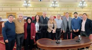cuarto-intermedio-de-la-reunion-de-comision-de-poder-legislativo-y-poder-ejecutivo-para-emitir-dictamenes