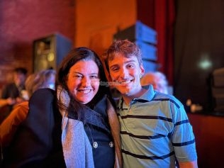 la-diputada-fernanda-castellani-estuvo-presente-en-el-estreno-de-la-obra-querido-evan