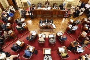 el-senado-dio-ingreso-al-proyecto-de-politica-tributaria-para-2026-y-avanzo-con-una-amplia-agenda-legislativa
