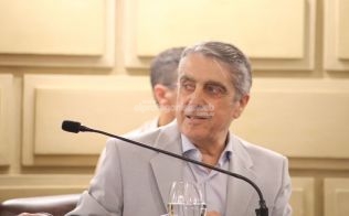 traferri-presento-proyectos-para-resolver-la-falta-de-vacantes-en-la-secundaria-de-ricardone