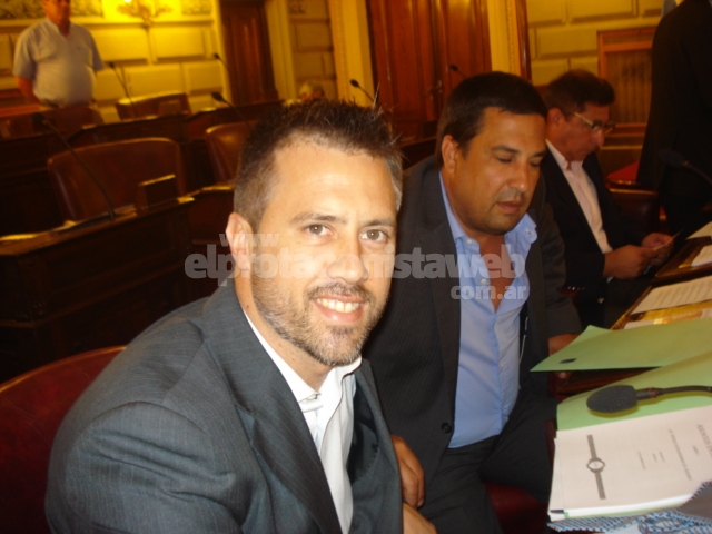 Busatto y otros diputados buscan prevenir y resolver los conflictos escolares