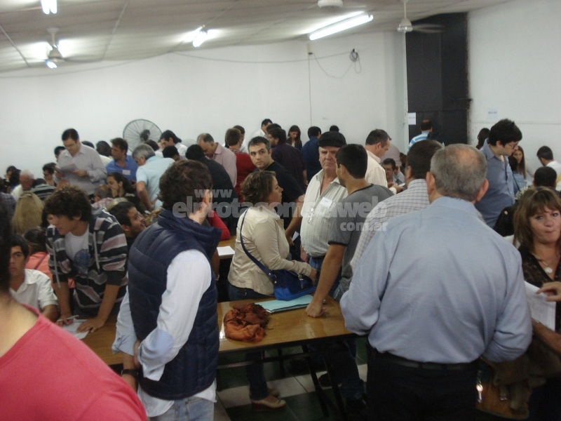 5 candidatos compulsarán el 14 de junio para ocupar la intendencia de Rosario