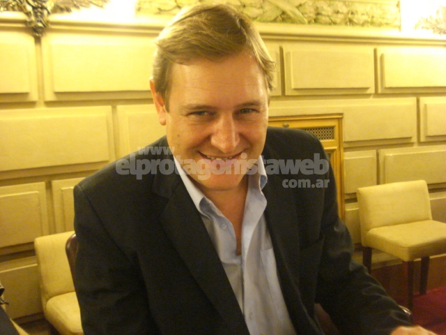 En la última sesión del año 2016, Guillermo Cornaglia presentó 6 Proyectos de Ley
