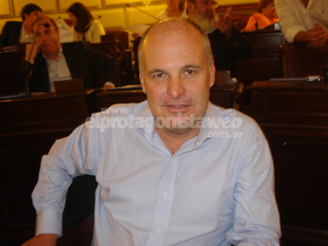 Se apunta a Muse Chemes por un caso de “prostitución y corrupción de menores”