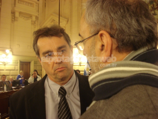 Capitani y Giaccone cotejan deudas con ENOHSA y su traslado a la Provincia