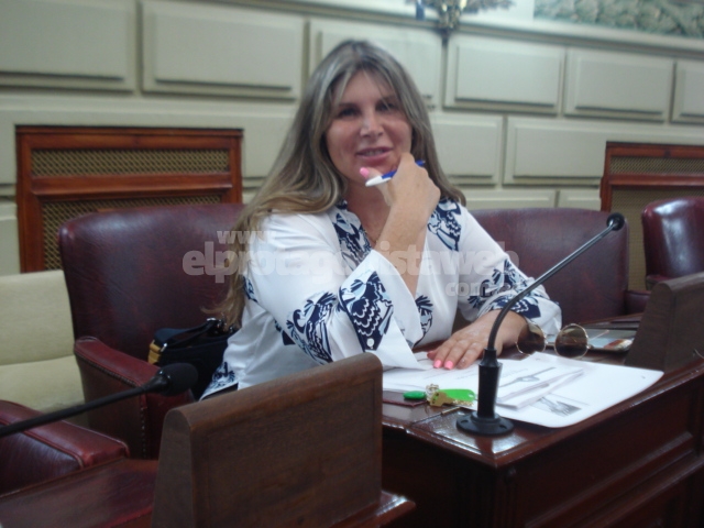 Miriam Cinalli reclama el envío de las dosis del plan de vacunación antirrábica