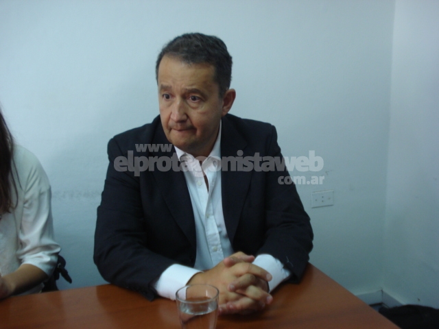 Carlos Del Frade quiere renovar la banca de Diputado Provincial