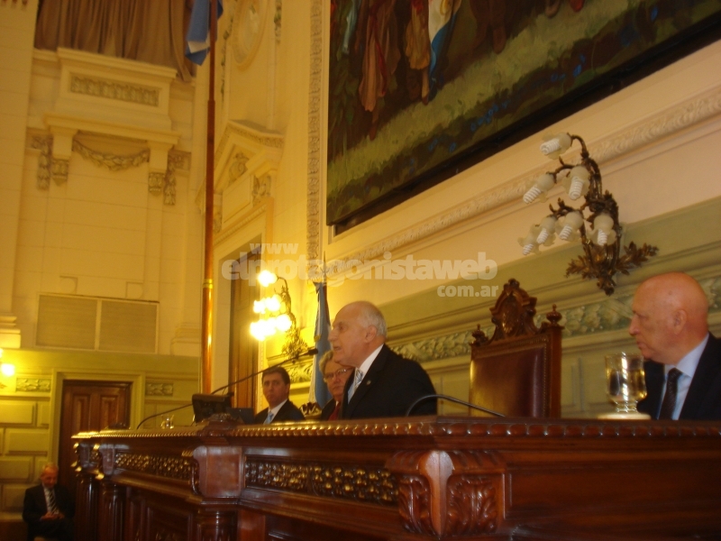 Apertura del 137º Período de Sesiones Ordinarias de la Legislatura Santafesina