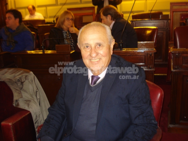 El cargo de viceintendente en agendas legislativas de Cavallero y Baucero