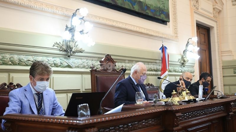 Consenso Fiscal 2020 con sanción definitiva de la Legislatura Santafesina, celebrado entre el Poder Ejecutivo Nacional y los Poderes Ejecutivos provinciales
