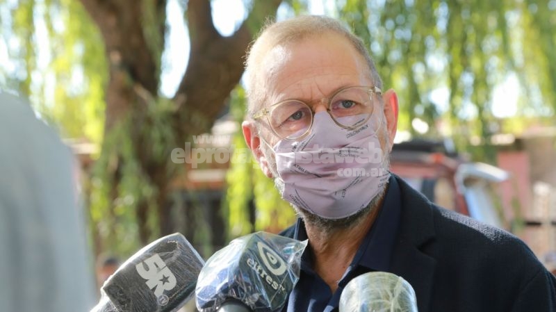 Corach: ``Estamos al límite en el sistema sanitario, en recursos humanos, en oxígeno y no vamos a poder atender a todos si seguimos en esta tendencia´´