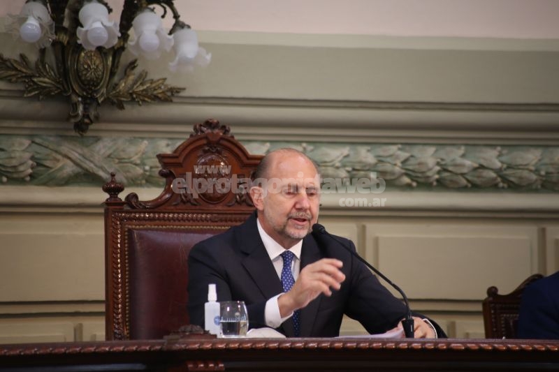 Omar Perotti: “Santa Fe, como ‘Provincia Invencible’, nos necesita unidos a todos los santafesinos y las santafesinas para salir adelante”