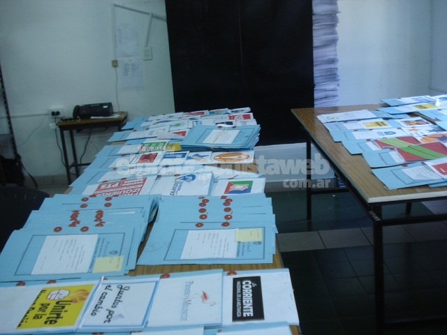 9 alianzas o frentes provinciales se presentaron ante el Tribunal Electoral de la Provincia de Santa Fe para las PASO y las Elecciones Generales
