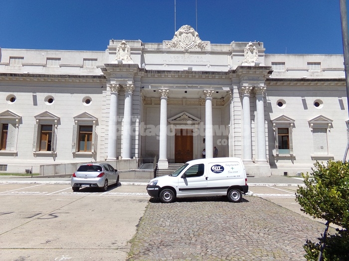 Actividad en la Legislatura con una Sesión Conjunta de ambas Cámaras y la 7ª Sesión Ordinaria del Senado. No habrá receso parlamentario invernal.