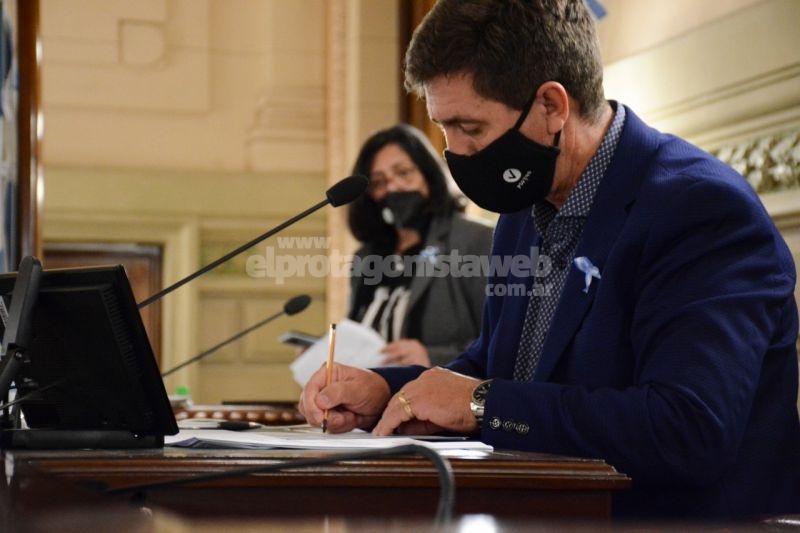 Rubén Pirola avanzará en su propuesta de “instalar GPS como sistema de monitoreo satelital en el transporte público”