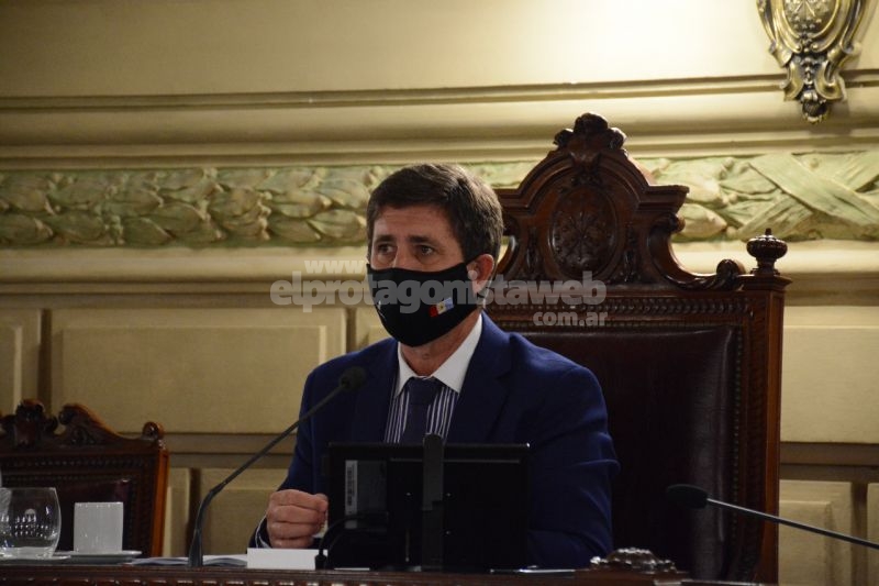 El Senado Santafesino presidido por Rubén Pirola y Germán Giacomino resolvió citar a los ministros Danilo Capitani y Marcos Corach