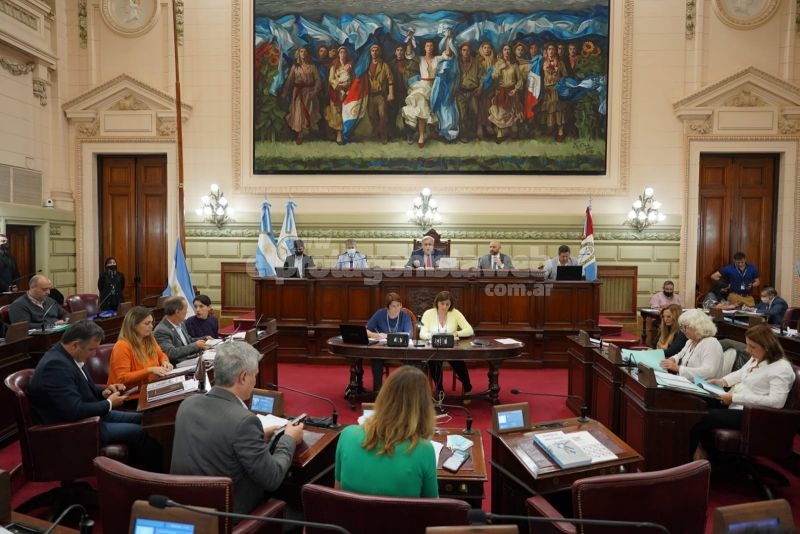 Cámara de Diputados y Diputadas sancionó el “Convenio de Financiamiento del Déficit Previsional” y analizó la reunión de la “Junta Provincial de Seguridad”