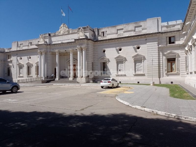 Actividad parcial en la Legislatura Santafesina, sólo sesionará la Cámara de Senadores este día jueves 30 de junio del corriente año