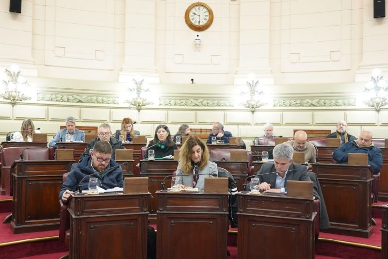 Se alienta en Cámara de Diputados y Diputadas “regular las transiciones entre los gobiernos municipales y comunales”