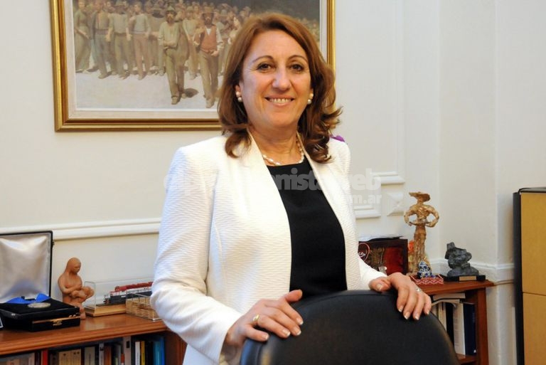 Mónica Fein emitió un comunicado acerca de la reorganización del Gabinete Nacional