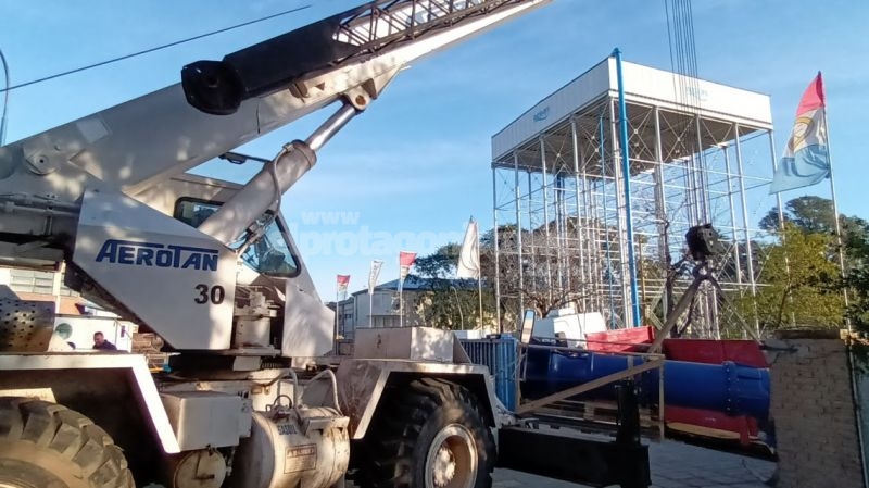Aguas Santafesinas recibió una nueva bomba de transferencia de agua tratada