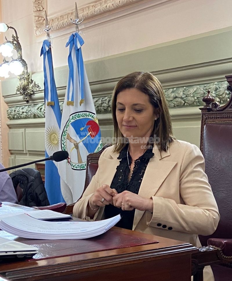 Florito: ''Basta de quemas de neumáticos y pirotecnia''