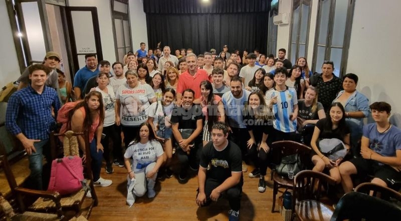 Encuentro provincial: Jóvenes del Frente Renovador-100% Santafesino debatieron sobre la necesidad de más participación política