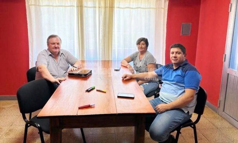 El Senador Felipe Michlig visitó las localidades de Las Avispas, Santurce y Soledad