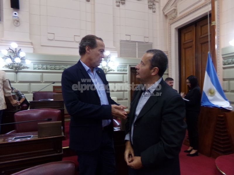 Carlos Del Frade solicita “se reglamente la Ley Nº 13.537 que dispone la práctica del examen de Toma del Reflejo Rojo Pupilar en los recién nacidos”