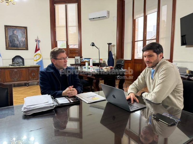 Reunión del gobernador Pullaro con el senador Rodrigo Borla