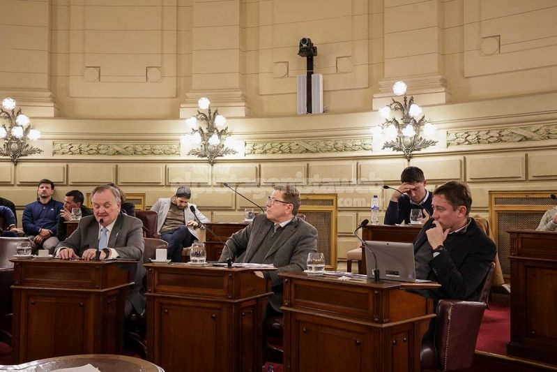 El Senado Santafesino, en la 3ª sesión ordinaria del 143º Período, sancionó 6 Proyectos de Ley: 4 con media sanción y 2 con sanción definitiva