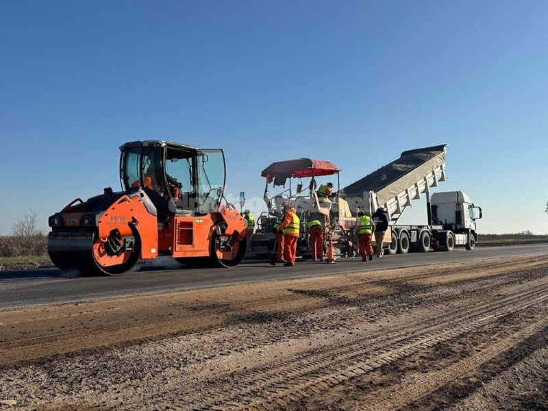 Repavimentan la ruta provincial Nº14