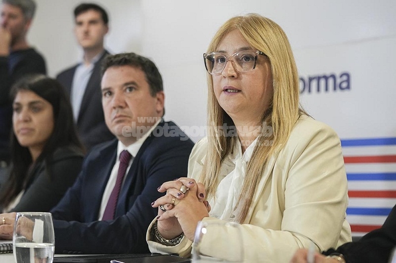 Placa Recordatoria en homenaje a la Convención Reformadora de la Constitución de la Provincia de Santa Fe