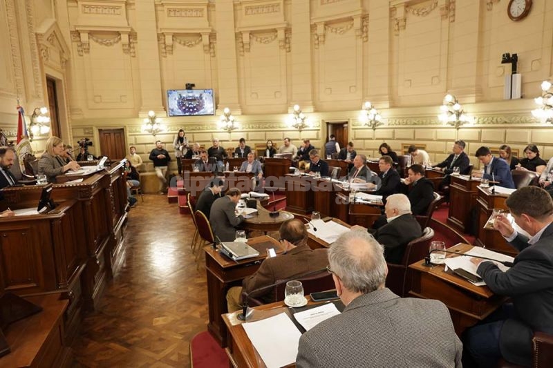 El Senado Santafesino, en la 5ª sesión ordinaria del 143º Período, sancionó un (1) Proyecto de Ley con sanción definitiva