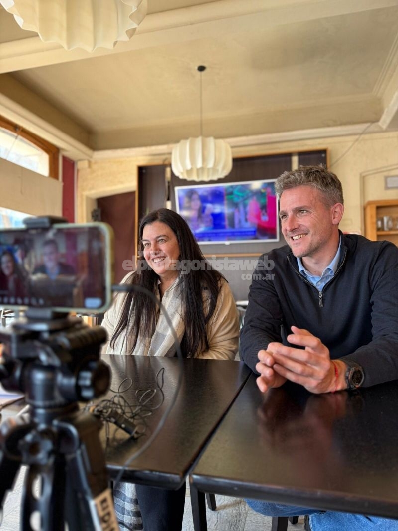 Castellani recorrió instituciones y empresas de Rufino: ''El motor productivo y social de la provincia está en nuestras comunidades''