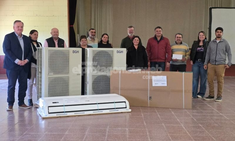 El senador Michlig visitó distintas localidades y acercó numerosas respuestas gubernamentales