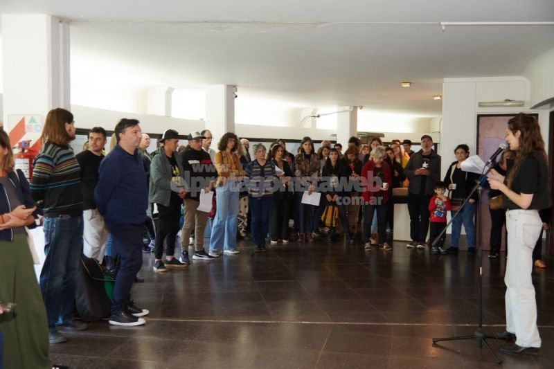 Rosario. La Municipalidad hizo entrega de los subsidios a bibliotecas populares