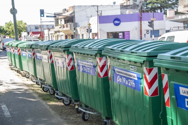 Higiene urbana: el municipio instala más de 170 nuevos contenedores en la zona sur de la ciudad