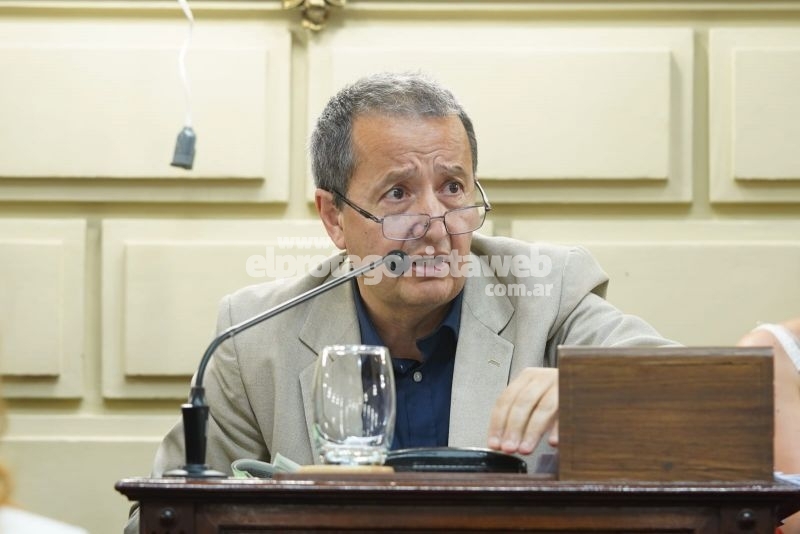 Del Frade: ''Hoy la Argentina es una estrella escondida de la bandera yanqui''