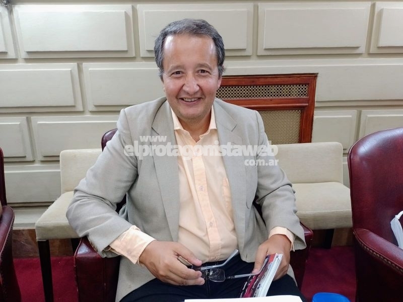 Del Frade pide precisiones al Gobierno provincial sobre su apoyo a la reforma laboral impulsada por Milei